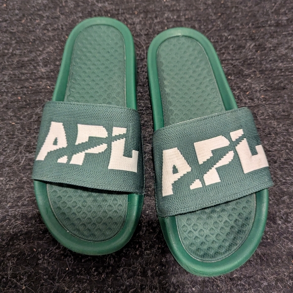 APL Athletic Propulsion Labs - Logo-Embossed TechLoom Slides - Green - Picture 5 of 9